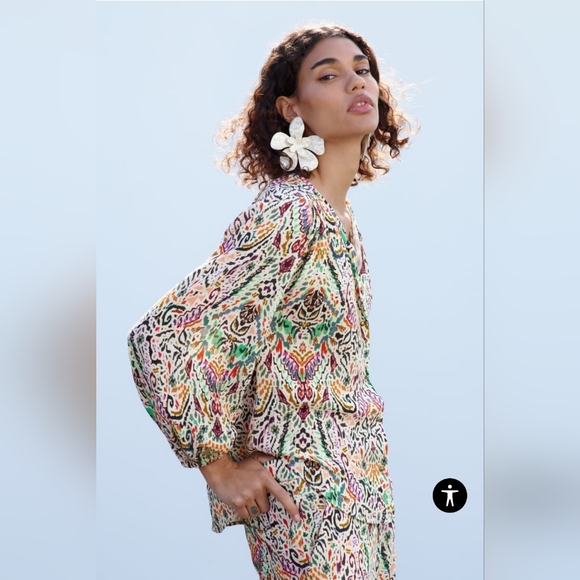 Zara 2 Piece Multicolored Metallic Thread Printed Top & Flared Pants Co Ord Set - Picture 4 of 5